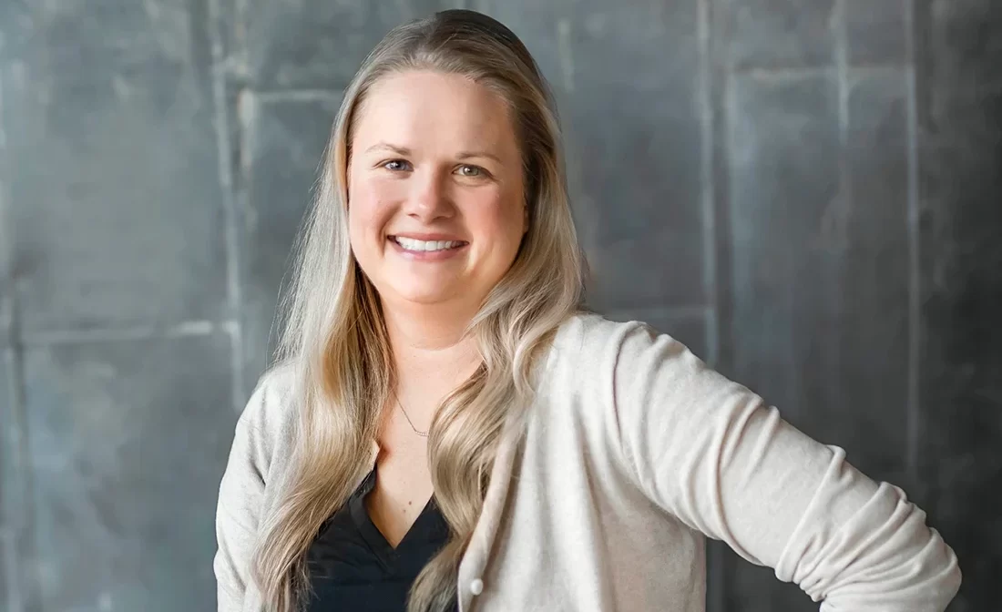 Photo portrait of Michelle Shea, Owner and Creative Director a 2Shea Creative